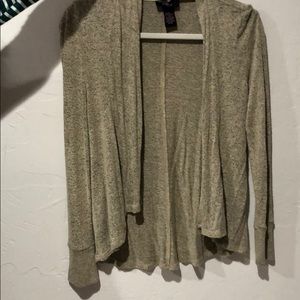 Long sleeved cardigan